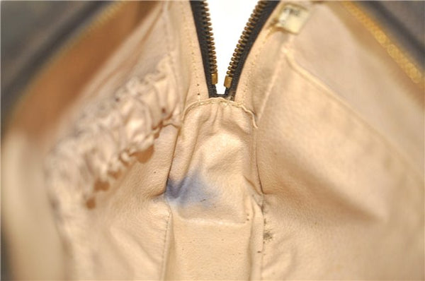 Auth Louis Vuitton Monogram Trousse Toilette 23 Clutch Hand Bag M47524 LV 4397D