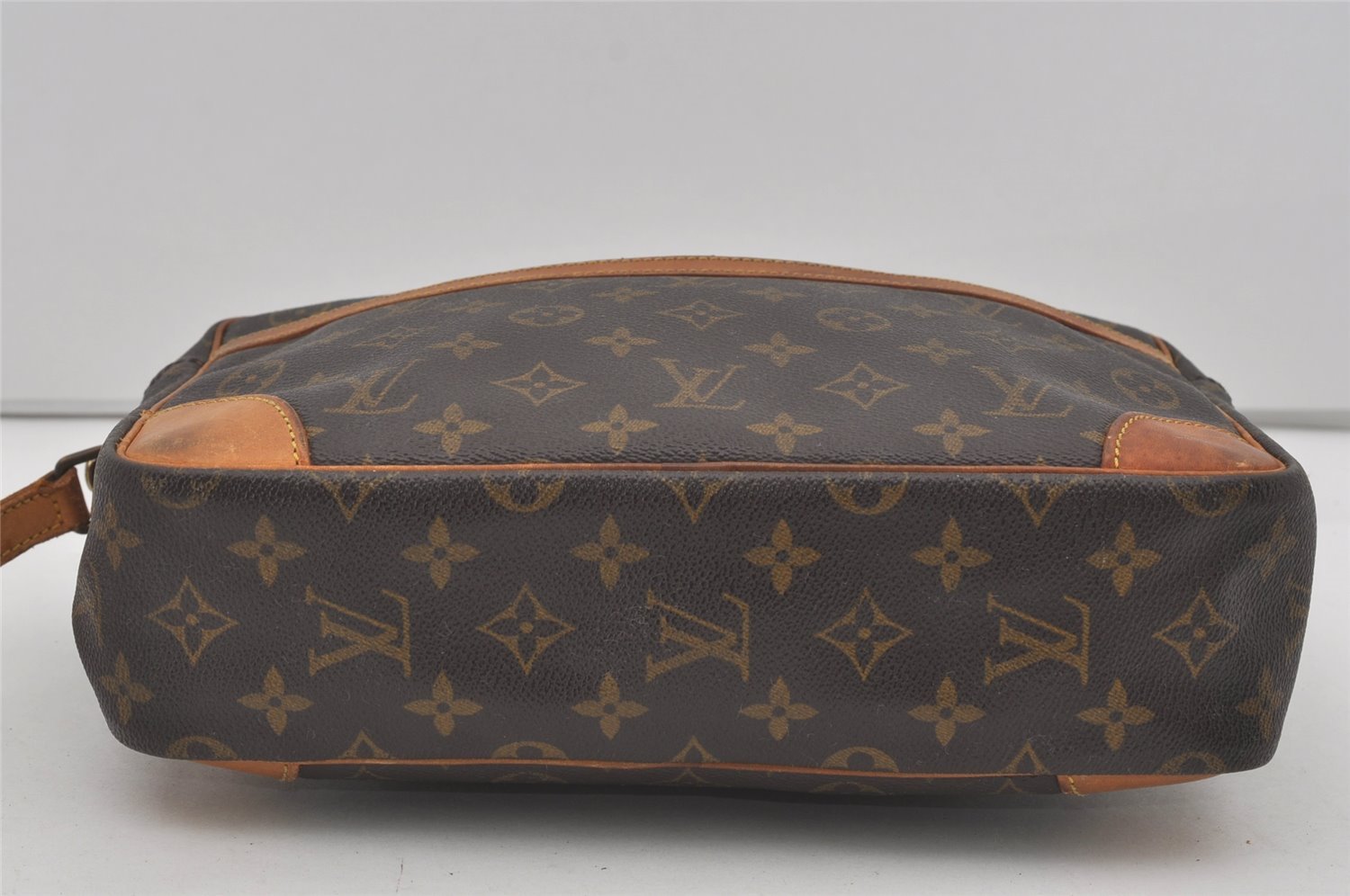 Auth Louis Vuitton Monogram Trocadero 30 Shoulder Cross Bag M51272 LV Junk 4400I
