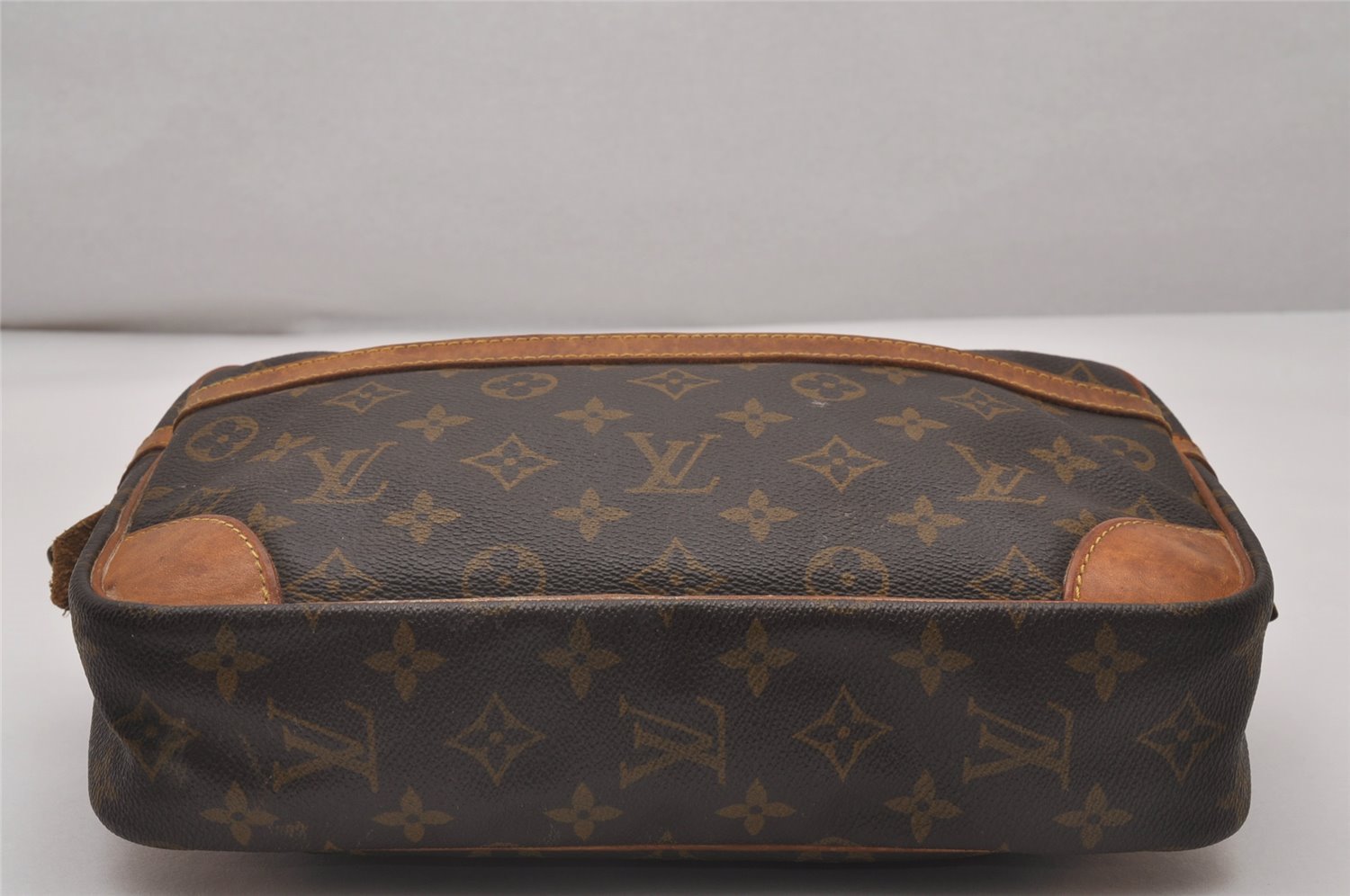 Authentic Louis Vuitton Monogram Compiegne 28 Clutch Hand Bag M51845 LV 4401I
