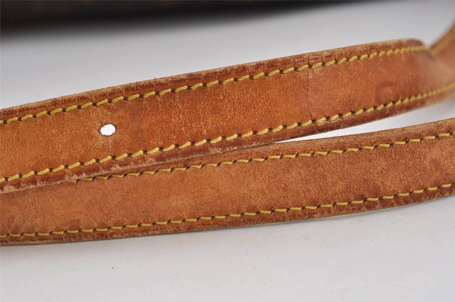 Authentic Louis Vuitton Monogram Randonnee GM Shoulder Bag M42244 LV 4404I