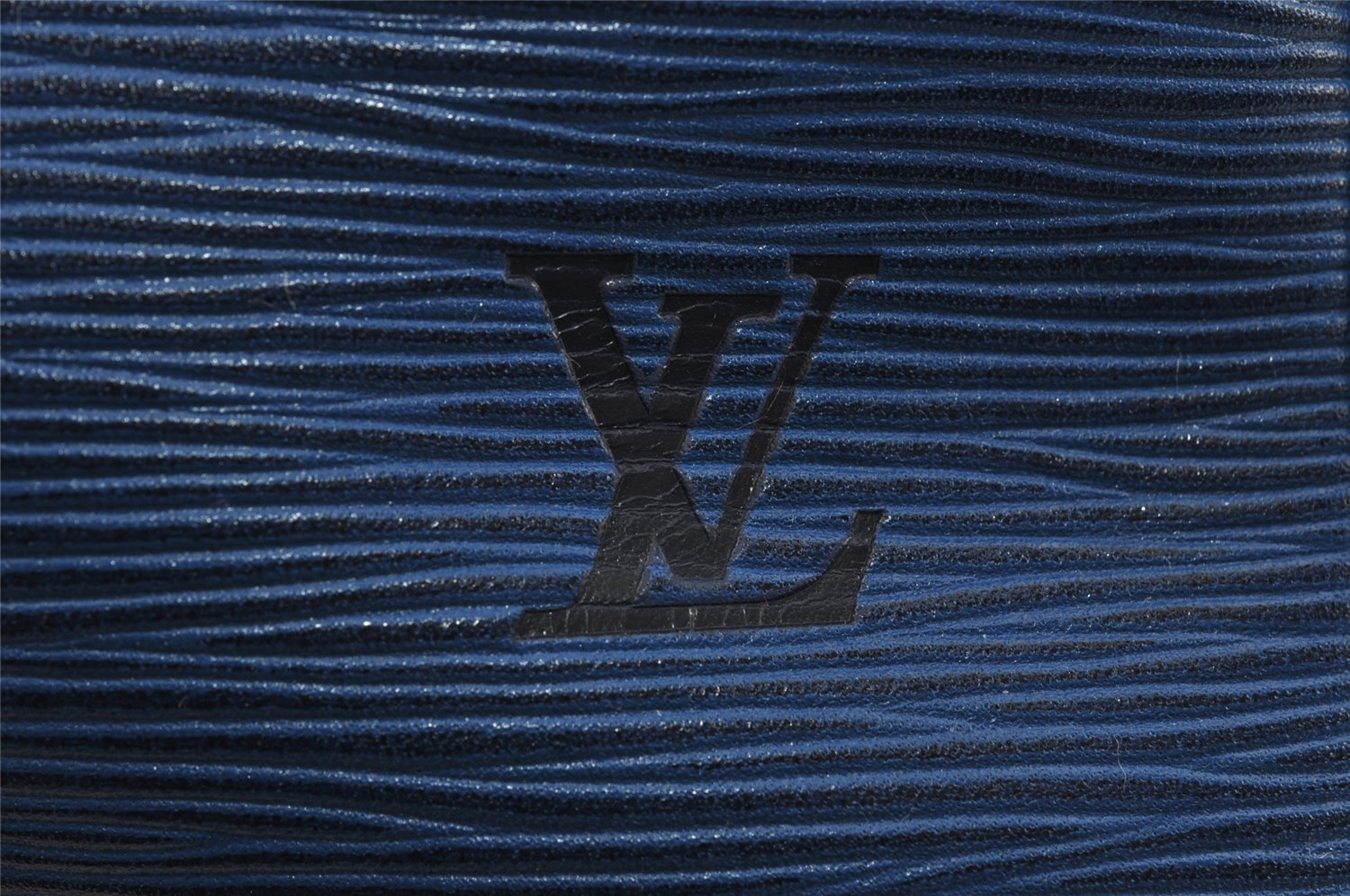 Authentic Louis Vuitton Epi Keepall 50 Boston Travel Bag Blue M42965 LV 4405I