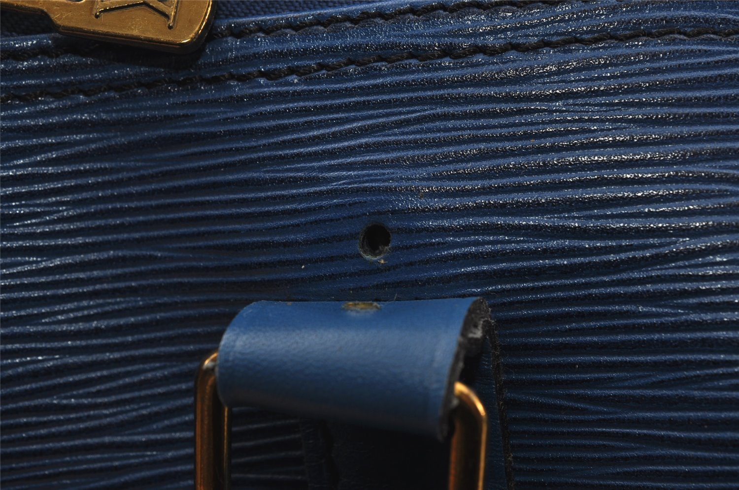 Authentic Louis Vuitton Epi Keepall 50 Boston Travel Bag Blue M42965 LV 4405I