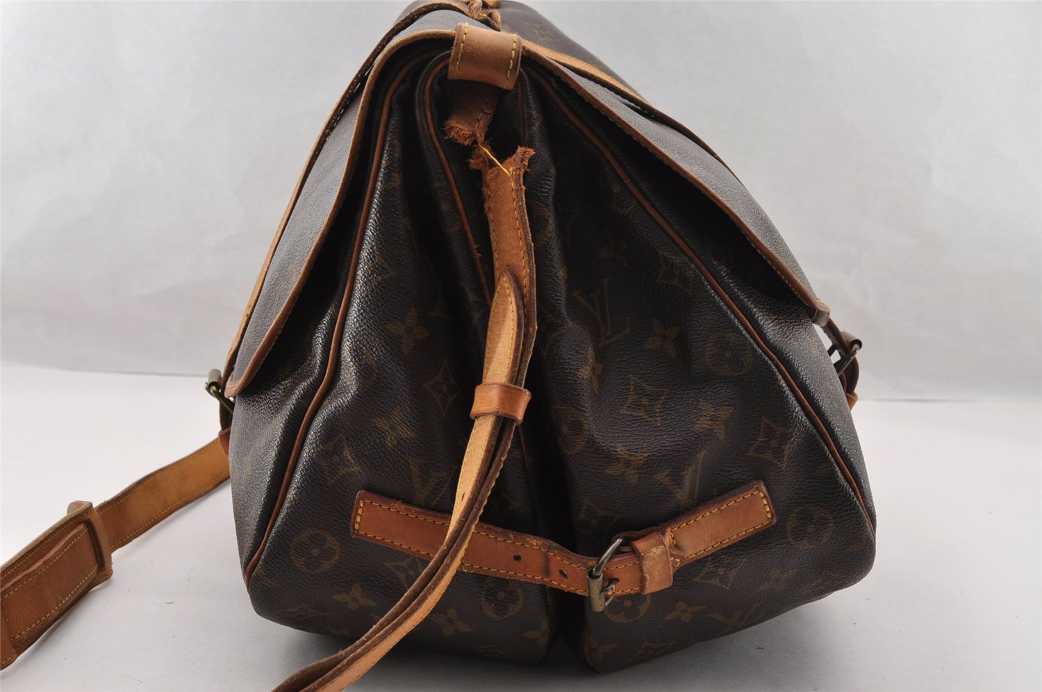 Authentic Louis Vuitton Monogram Saumur 35 Shoulder Cross Bag M42254 Junk 4408I
