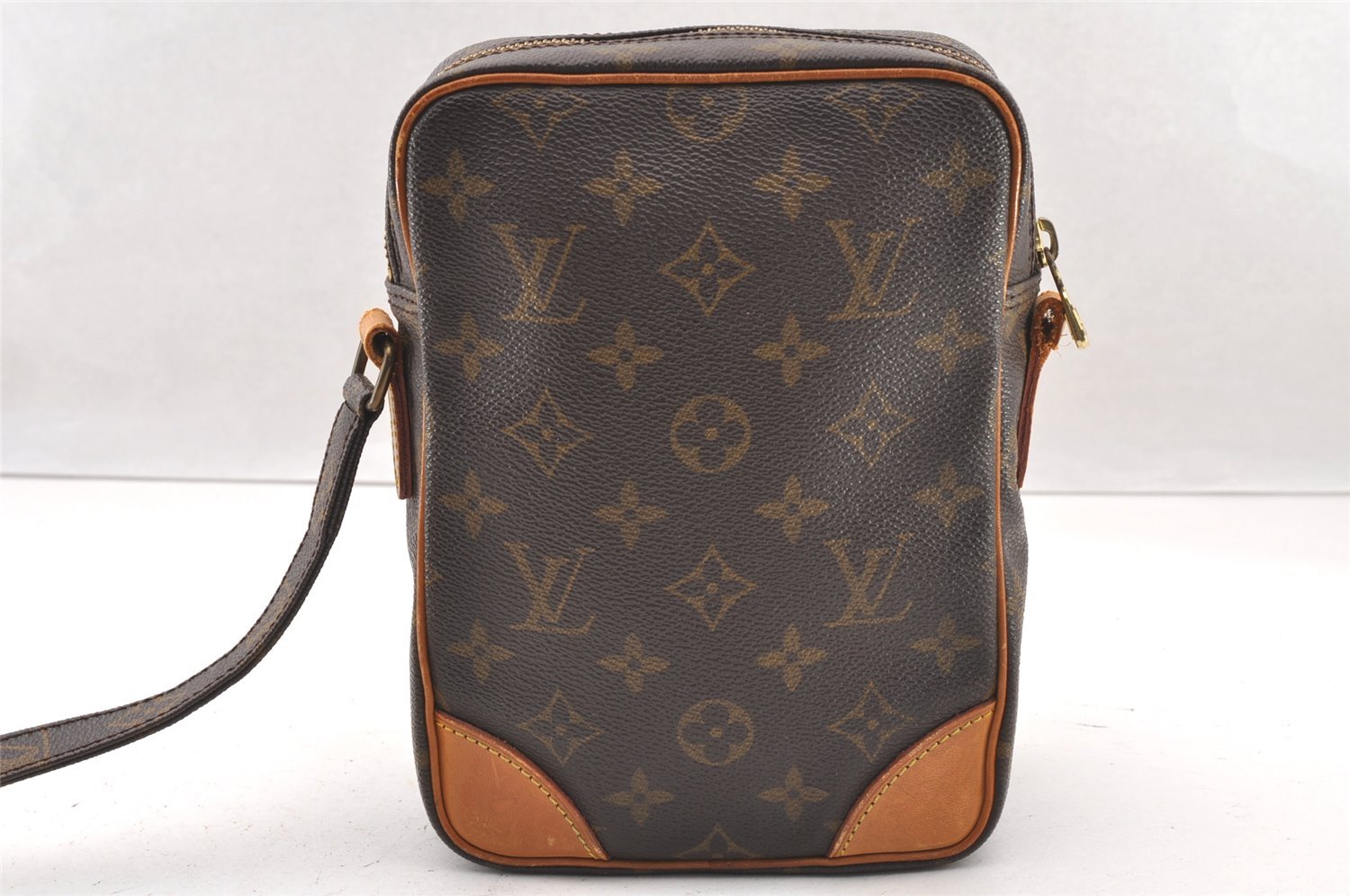 Authentic Louis Vuitton Monogram Amazone Shoulder Cross Bag M45236 Junk 4411I