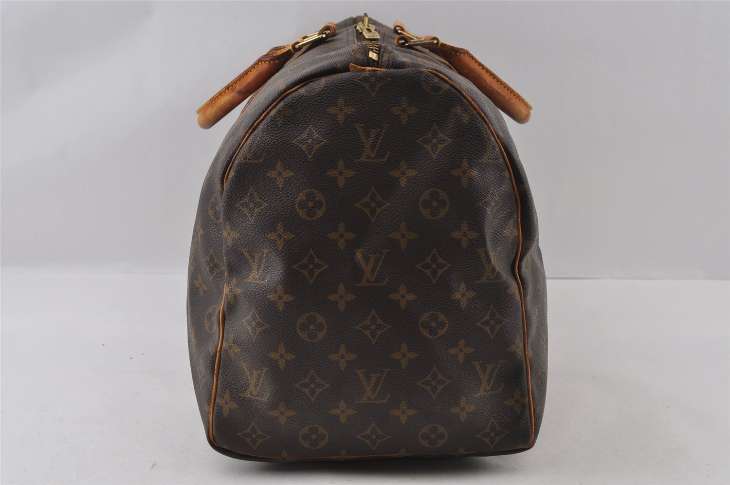 Authentic Louis Vuitton Monogram Keepall 50 Travel Boston Bag M41426 LV 4416I