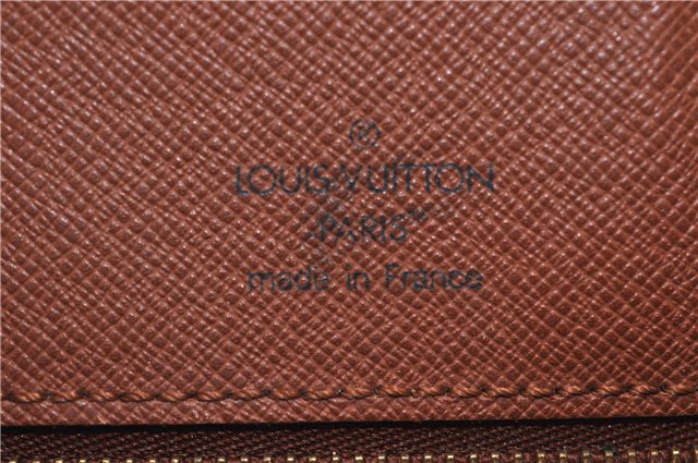 Auth Louis Vuitton Monogram Saint Cloud GM Shoulder Cross Bag M51242 LV 4417D