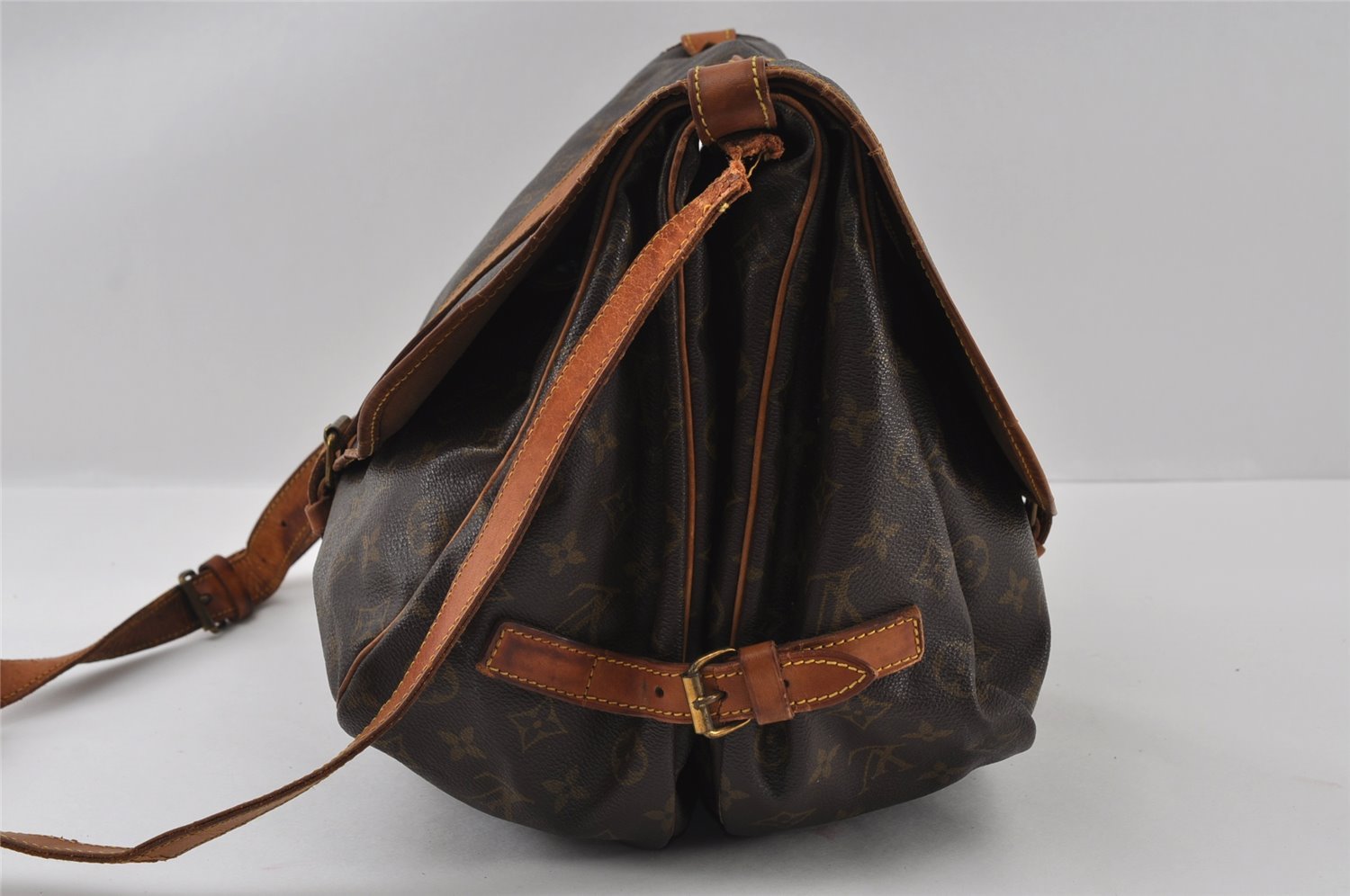 Authentic Louis Vuitton Monogram Saumur 35 Shoulder Cross Bag M42254 Junk 4419I