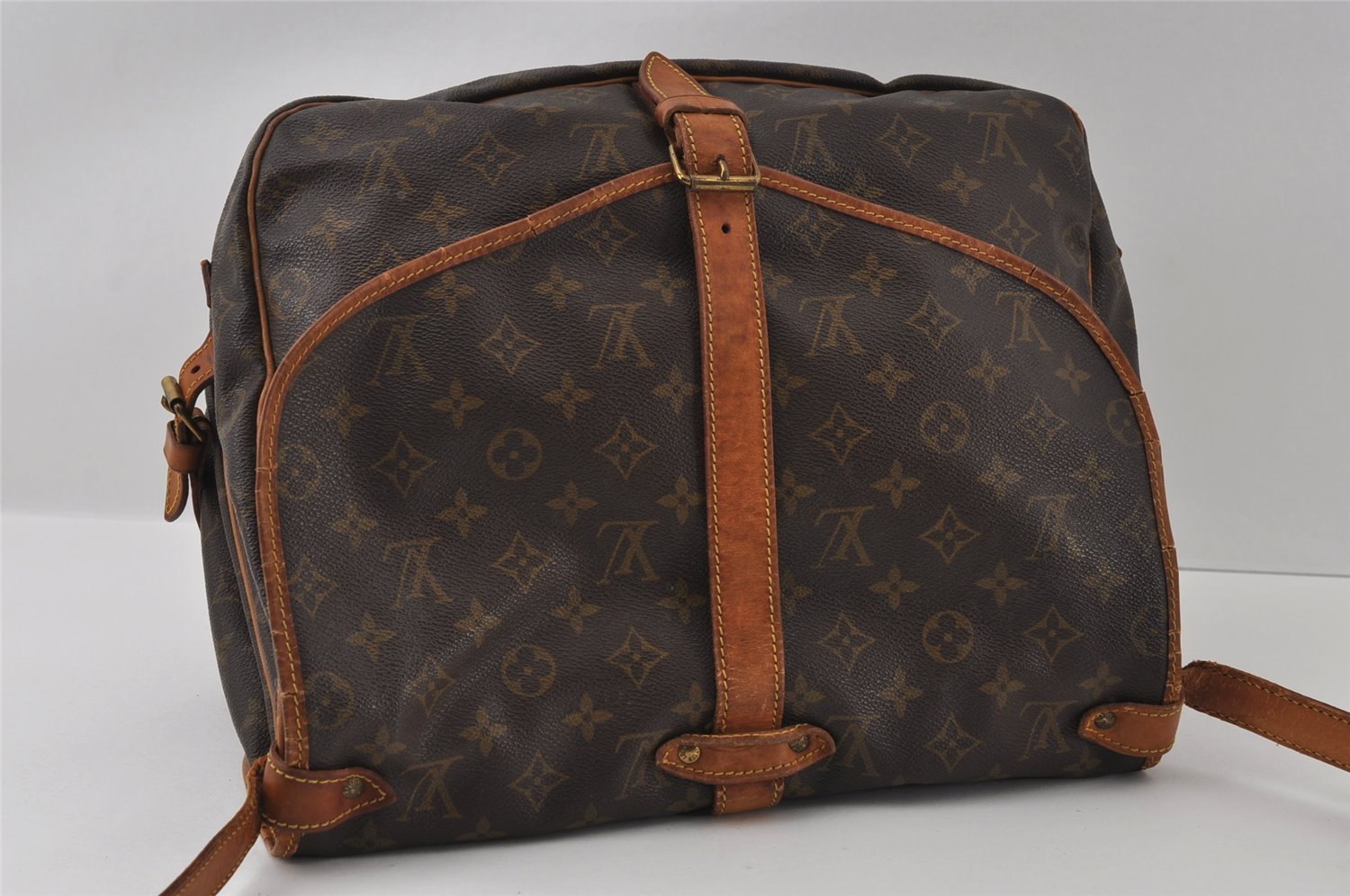 Authentic Louis Vuitton Monogram Saumur 35 Shoulder Cross Bag M42254 Junk 4419I