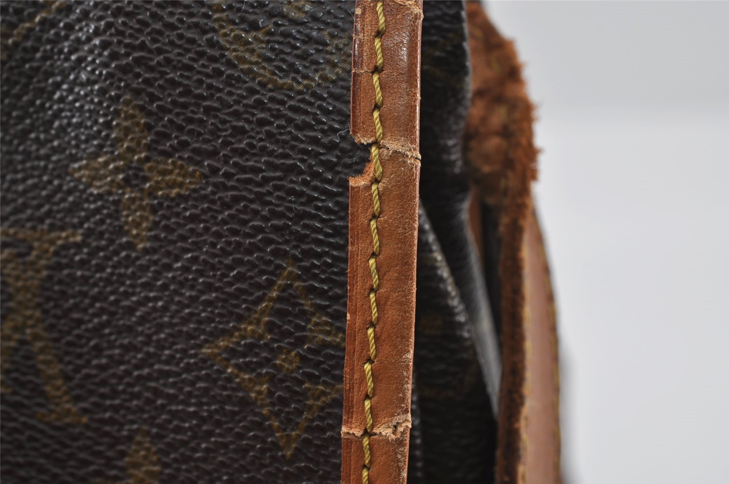 Authentic Louis Vuitton Monogram Saumur 35 Shoulder Cross Bag M42254 Junk 4419I