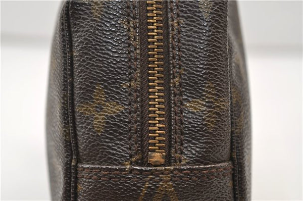 Auth Louis Vuitton Monogram Trousse Toilette 23 Clutch Hand Bag M47524 LV 4430E