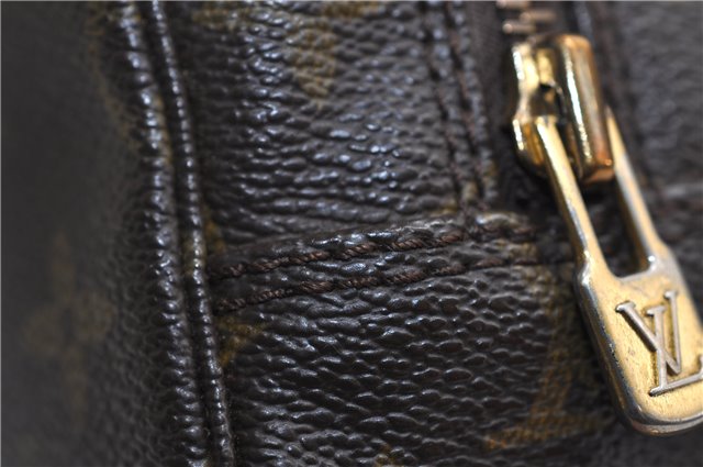 Auth Louis Vuitton Monogram Trousse Toilette 23 Clutch Hand Bag M47524 LV 4430E