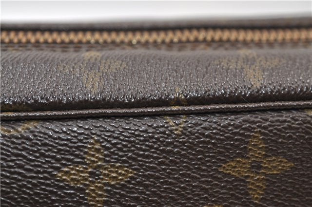 Auth Louis Vuitton Monogram Trousse Toilette 23 Clutch Hand Bag M47524 LV 4430E