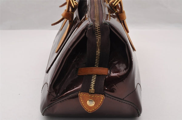 Auth Louis Vuitton Vernis Rose Wood Avenue Shoulder Bag Wine Red M93510 LV 4438I