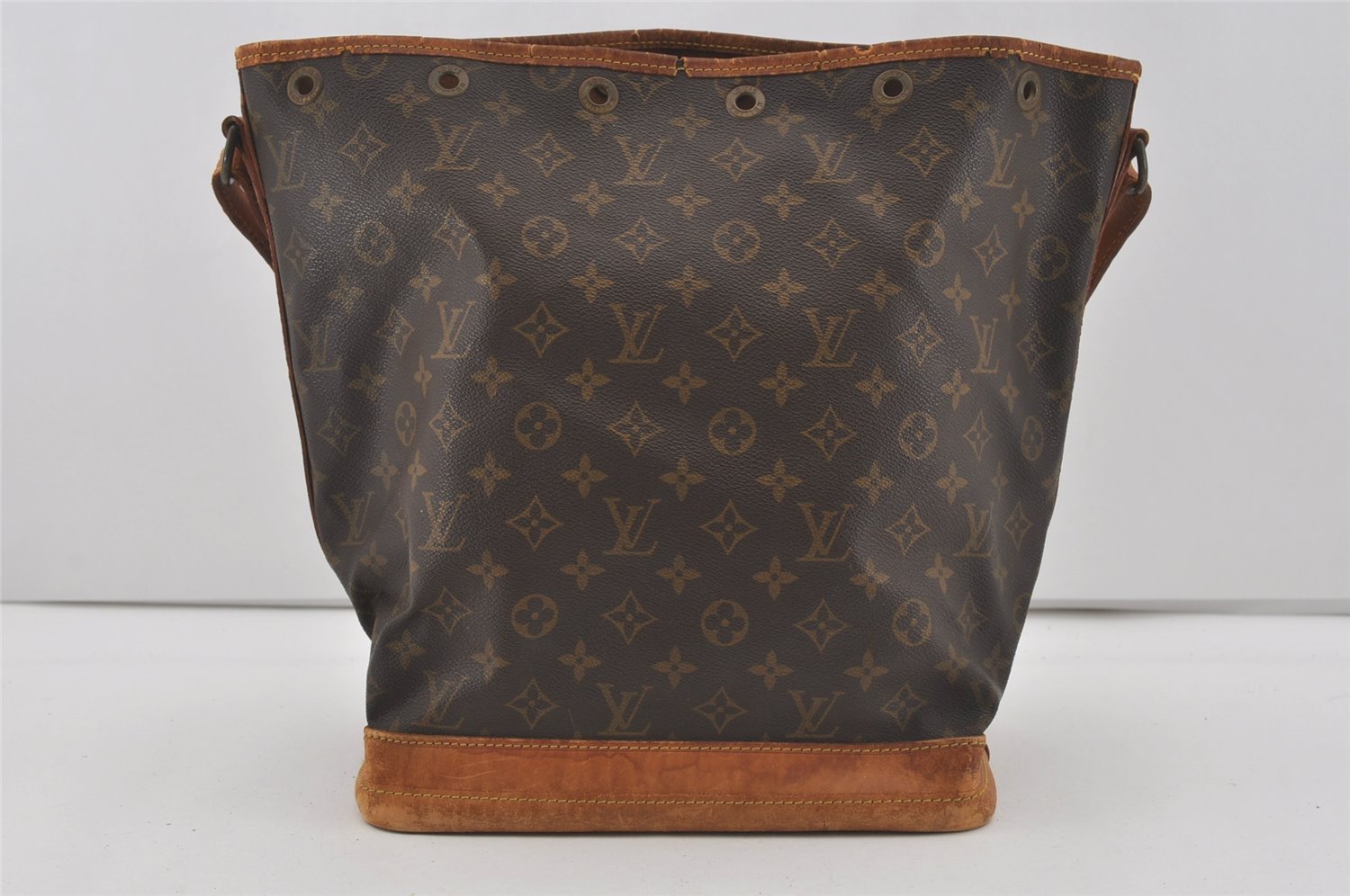 Authentic Louis Vuitton Monogram Noe Shoulder Drawstring Bag M42224 LV 4441I
