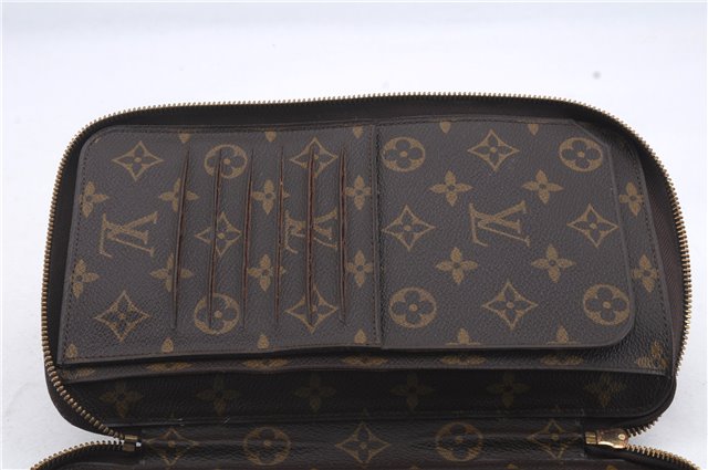 Authentic Louis Vuitton Monogram Poche Escapade Travel Case M60113 LV 4442D