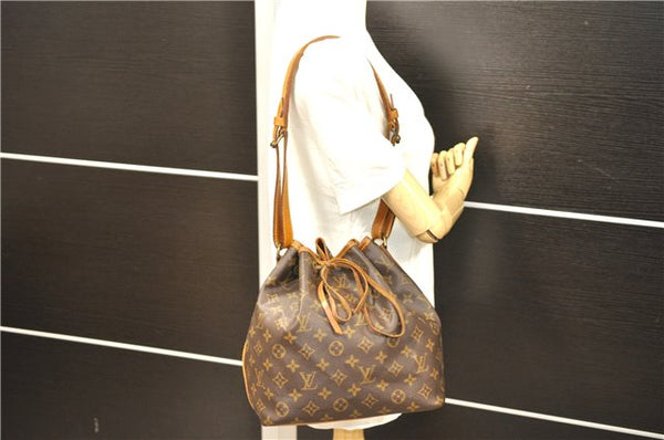 Authentic Louis Vuitton Monogram Petit Noe Shoulder Bag M42226 LV 4443D