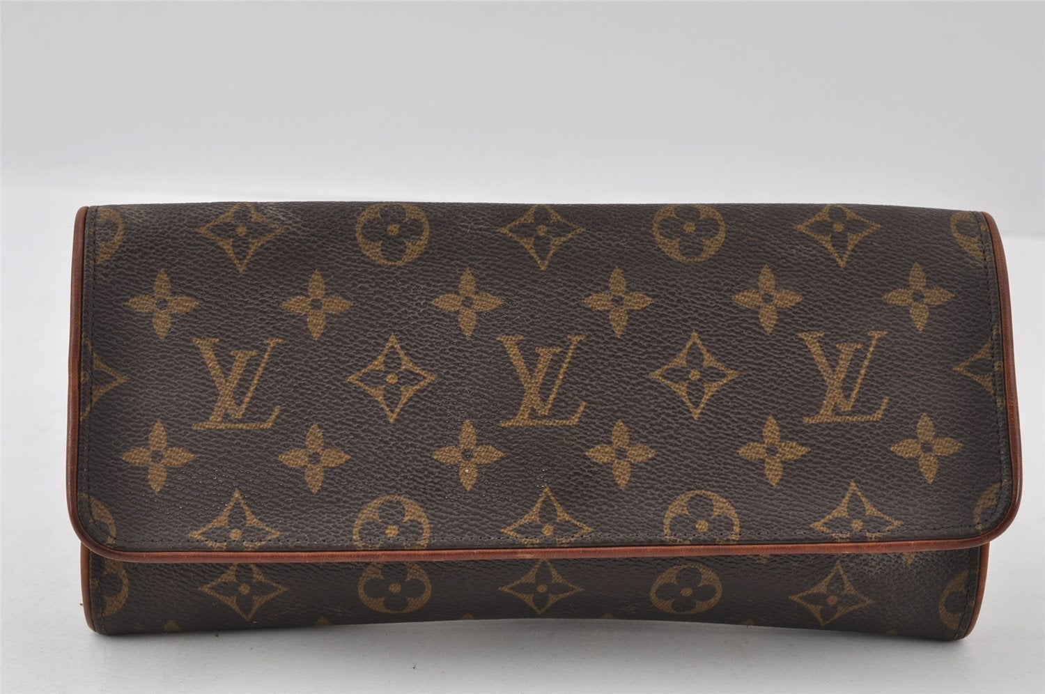 Authentic Louis Vuitton Monogram Pochette Twin GM Shoulder Bag M51852 LV 4444I