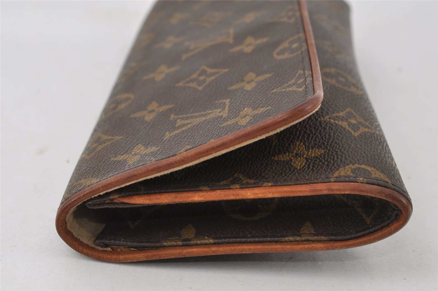 Authentic Louis Vuitton Monogram Pochette Twin GM Shoulder Bag M51852 LV 4444I