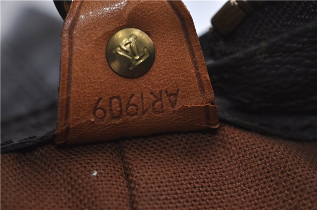 Authentic Louis Vuitton Monogram Cabas Mezzo Tote Bag M51151 LV Junk 4445D