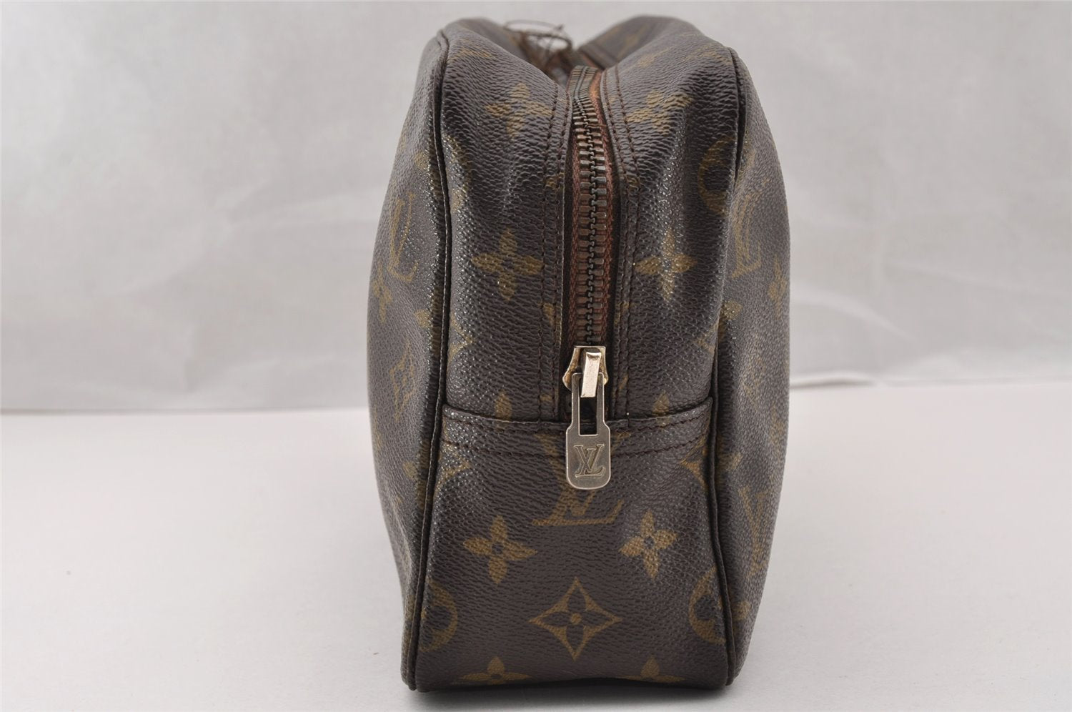 Auth Louis Vuitton Monogram Trousse Toilette 28 Clutch Bag M47522 Junk 4451I