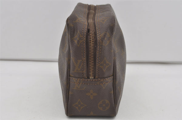 Auth Louis Vuitton Monogram Trousse Toilette 28 Clutch Hand Bag Old Model 4454I