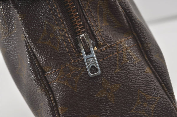 Auth Louis Vuitton Monogram Trousse Toilette 28 Clutch Hand Bag Old Model 4454I