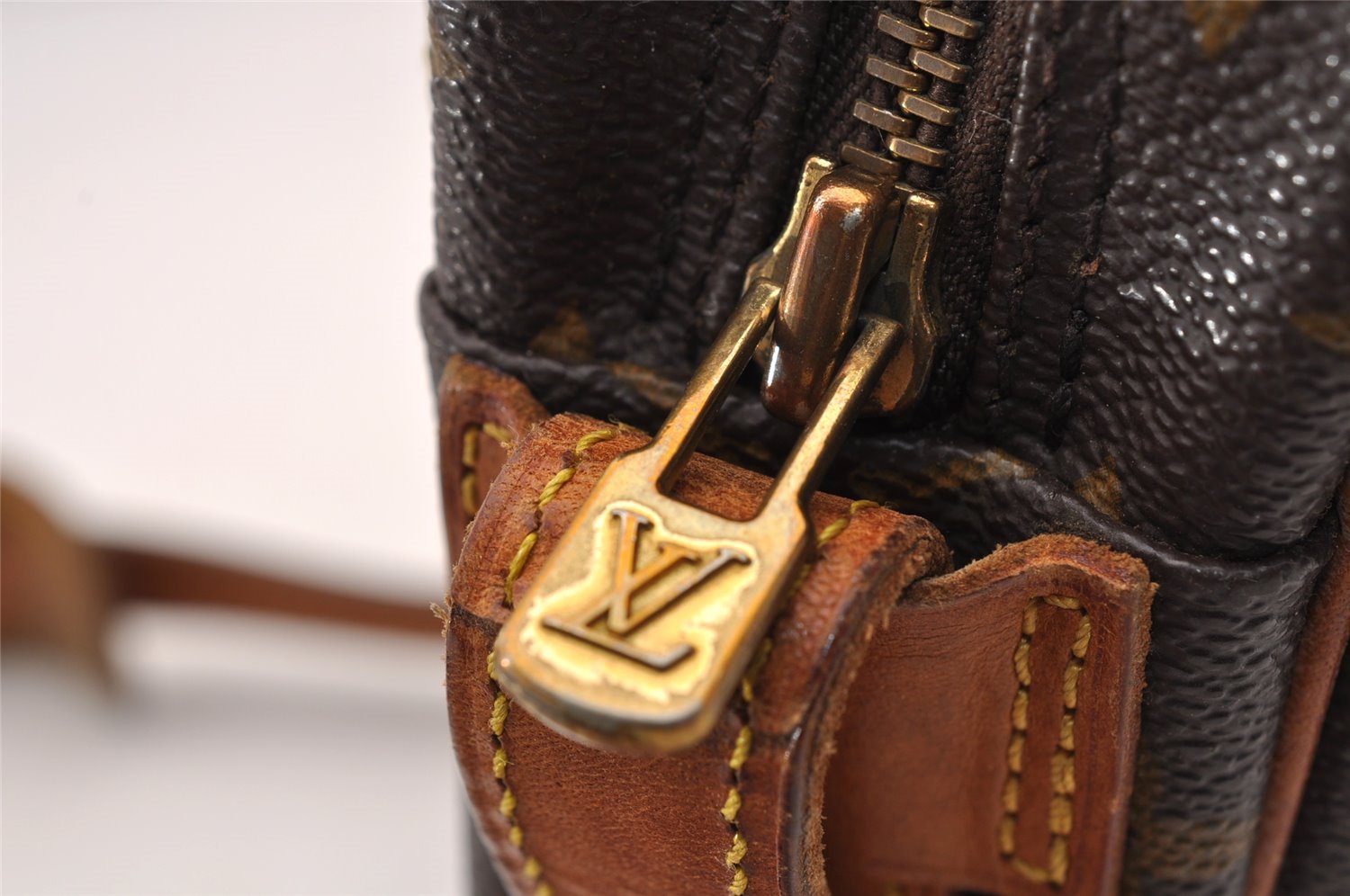 Authentic Louis Vuitton Monogram Jeune Fille GM M51225 Shoulder Cross Bag 4458I