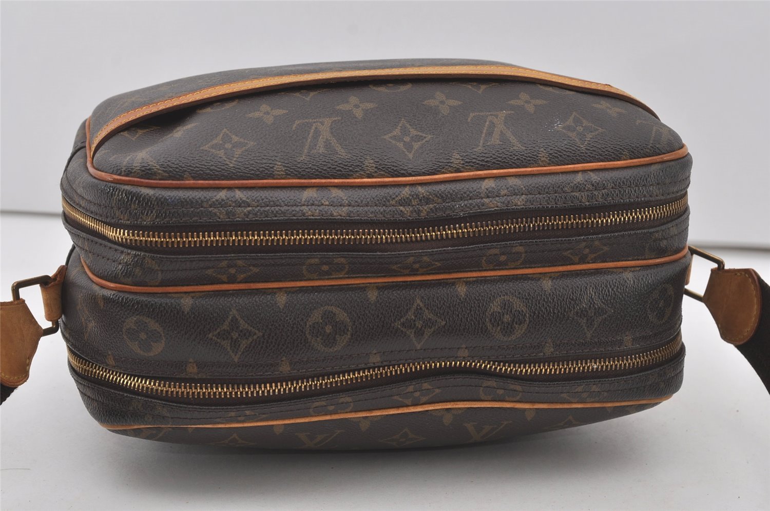 Authentic Louis Vuitton Monogram Reporter PM Shoulder Cross Bag M45254 LV 4459I