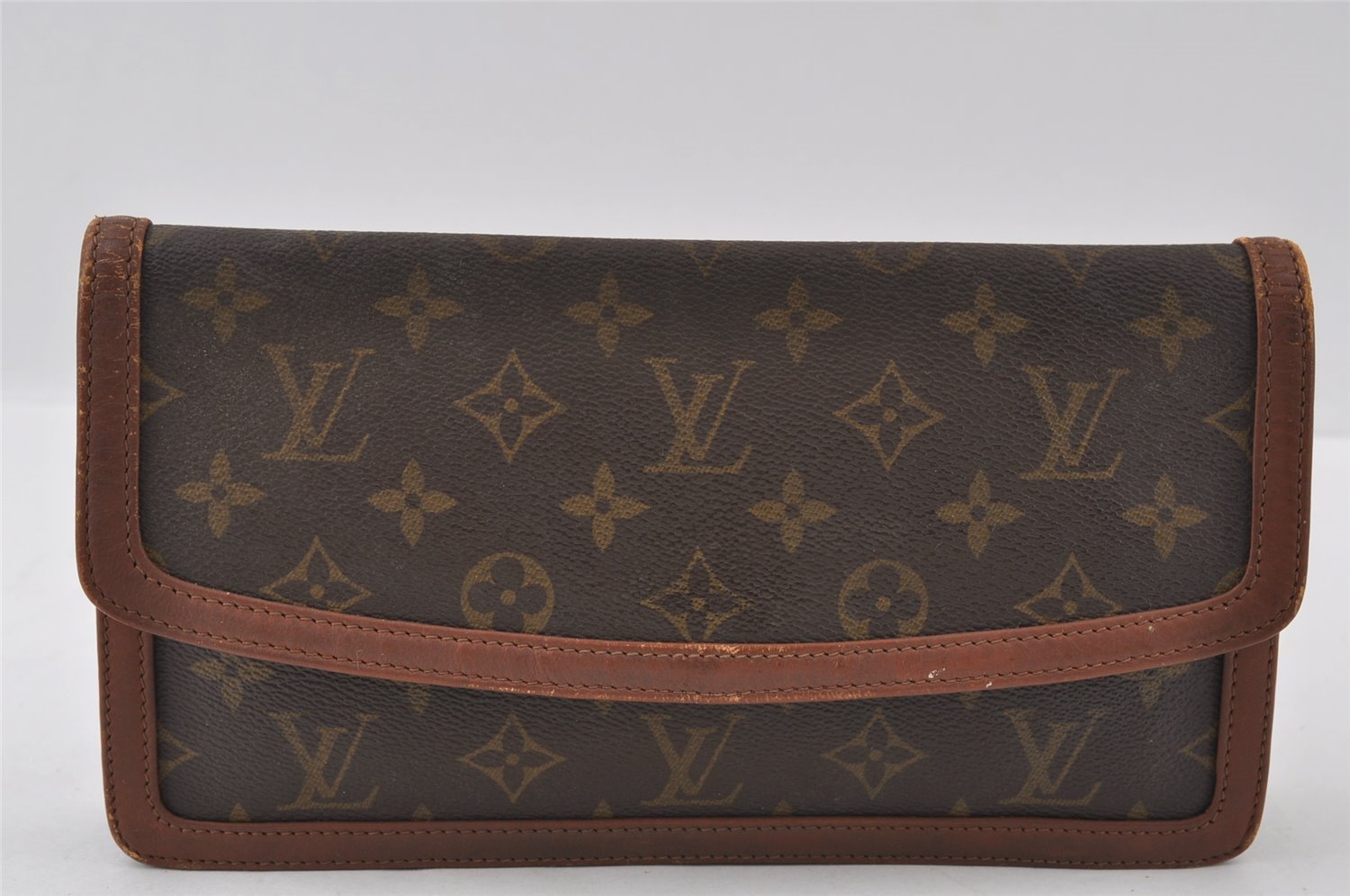 Authentic Louis Vuitton Monogram Pochette Dame PM Clutch Bag Old Model LV 4462I