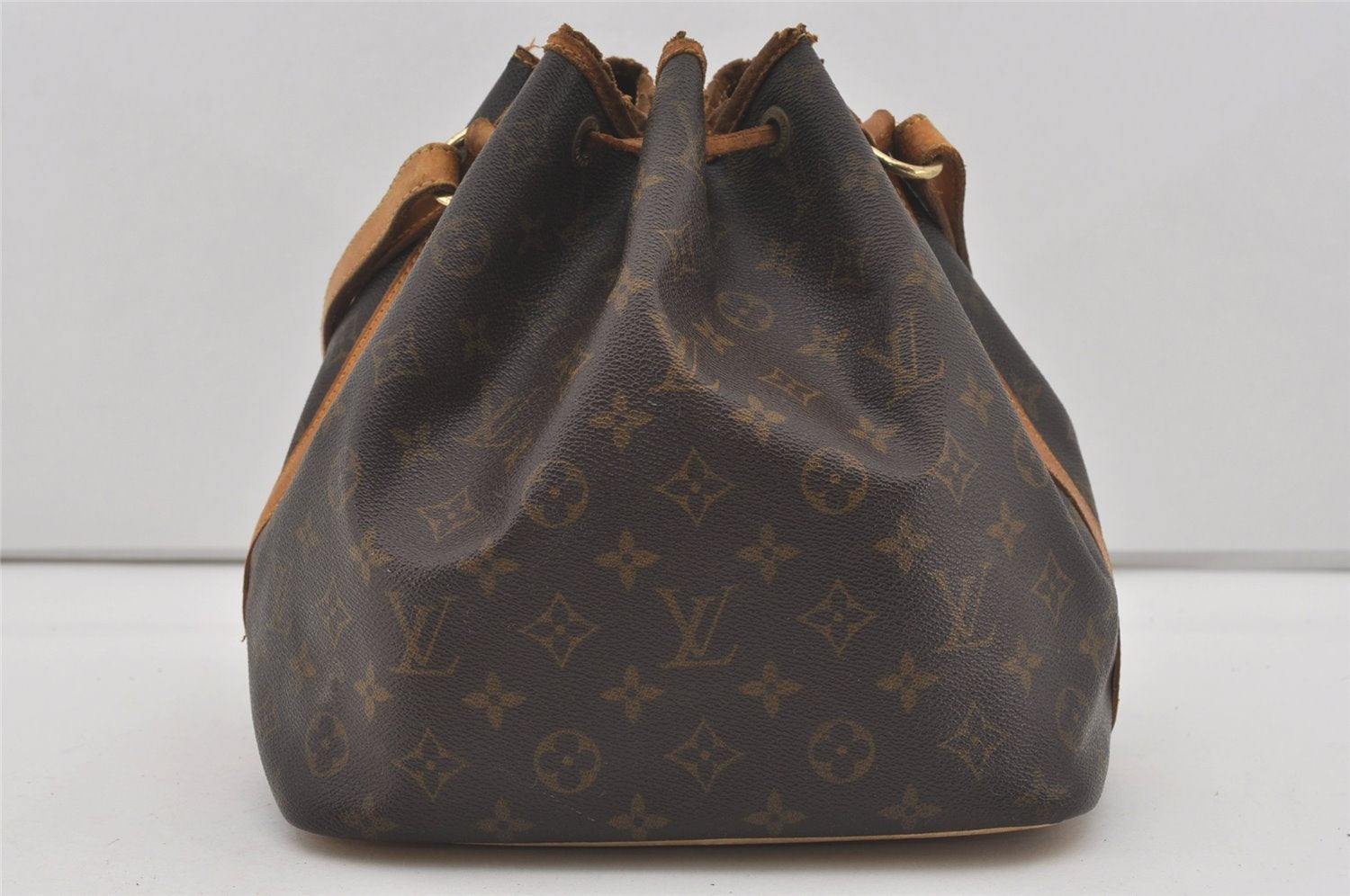 Authentic Louis Vuitton Monogram Petit Noe M42226 Shoulder Drawstring Bag 4468I