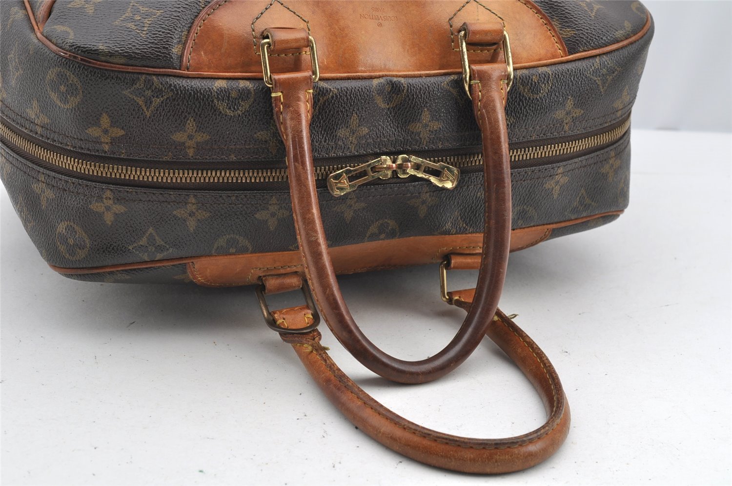 Authentic Louis Vuitton Monogram Deauville Hand Bag M47270 LV 4469I