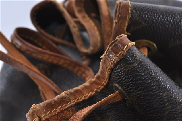 Authentic LOUIS VUITTON Monogram Noe Shoulder Bag M42224 LV 4470C