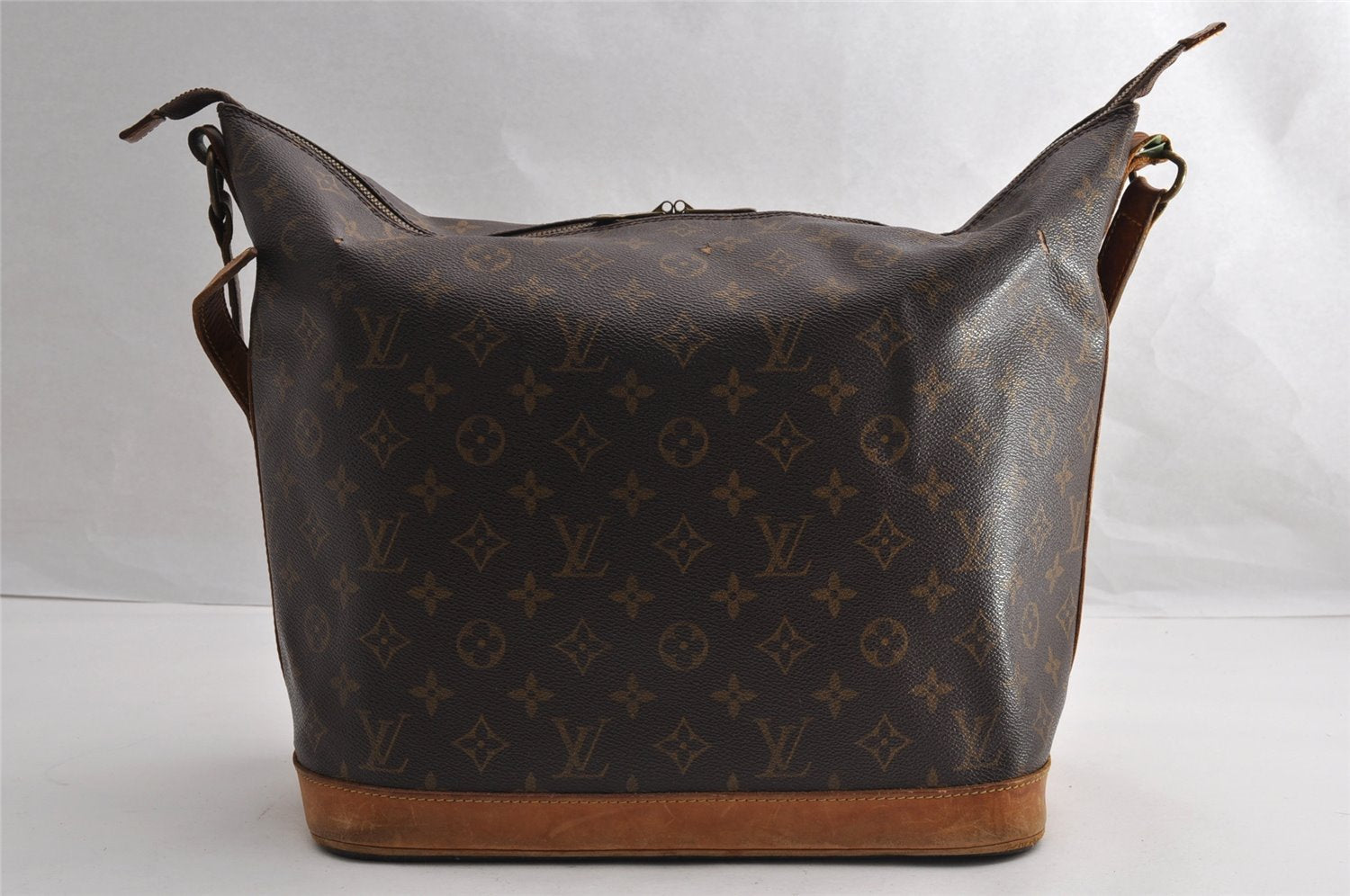 Auth Louis Vuitton Monogram Amfar Three Vanity Star Shoulder Bag M47275 LV 4470I