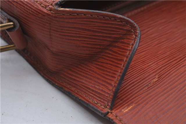 Authentic Louis Vuitton Epi Saint Cloud GM Shoulder Bag Brown LV 4471D