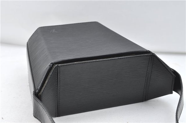 Authentic Louis Vuitton Epi Sac Seau Shoulder Bag Black M80161 LV 4474D