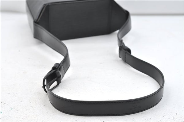 Authentic Louis Vuitton Epi Sac Seau Shoulder Bag Black M80161 LV 4474D