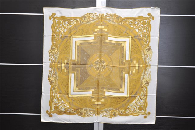 Authentic HERMES Carre 90 Scarf 