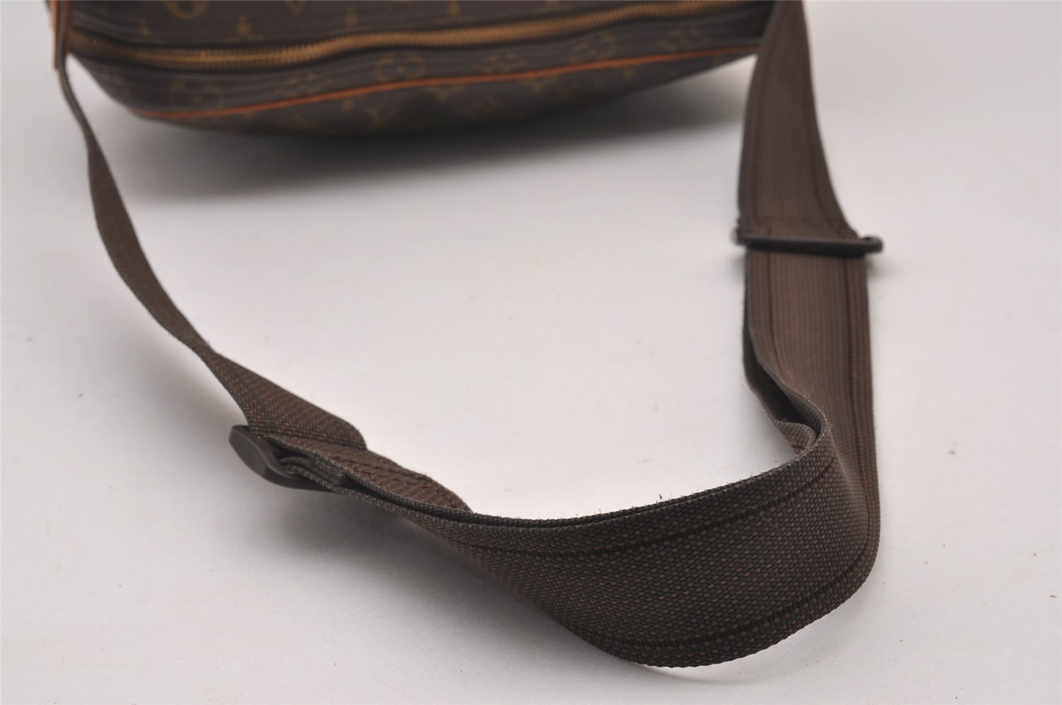 Authentic Louis Vuitton Monogram Reporter PM Shoulder Cross Bag M45254 LV 4504I