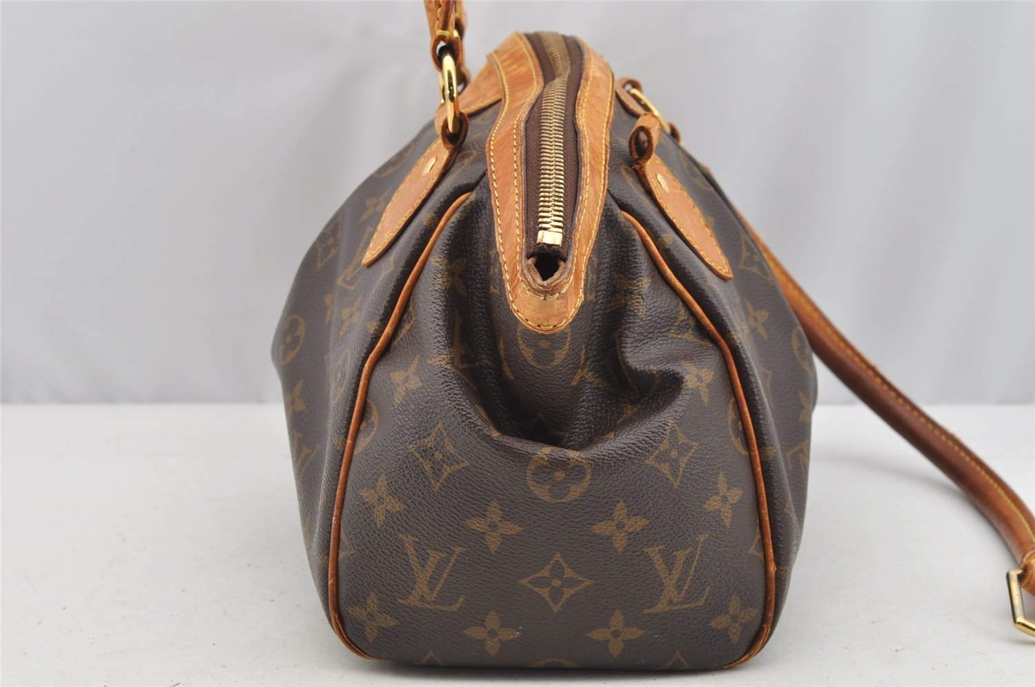 Authentic Louis Vuitton Monogram Tivoli PM Hand Tote Bag Purse M40143 Junk 4508I