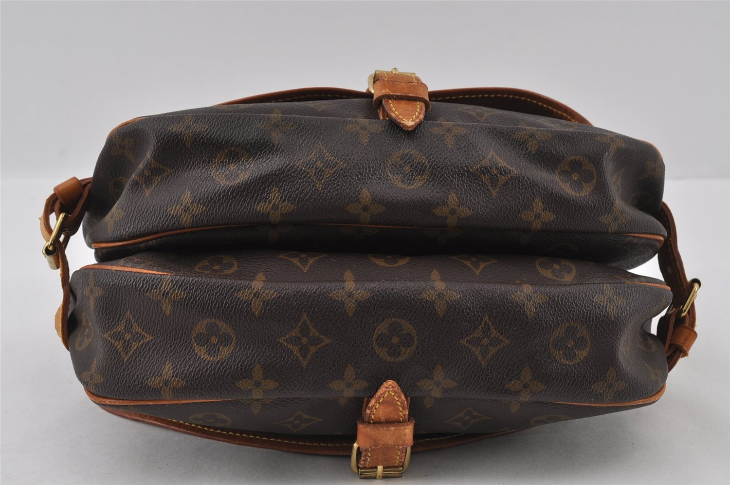 Authentic Louis Vuitton Monogram Saumur 30 Shoulder Cross Bag M42256 LV 4509I