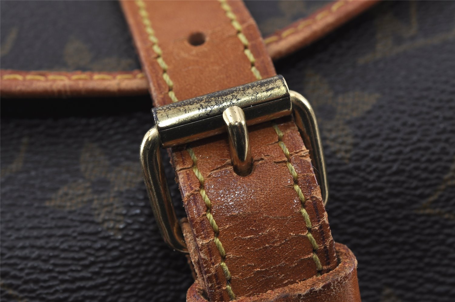 Authentic Louis Vuitton Monogram Saumur 30 Shoulder Cross Bag M42256 LV 4509I