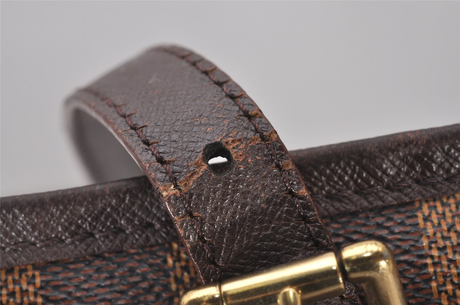 Authentic Louis Vuitton Damier Marais Bucket Shoulder Tote Bag N42240 LV 4512I