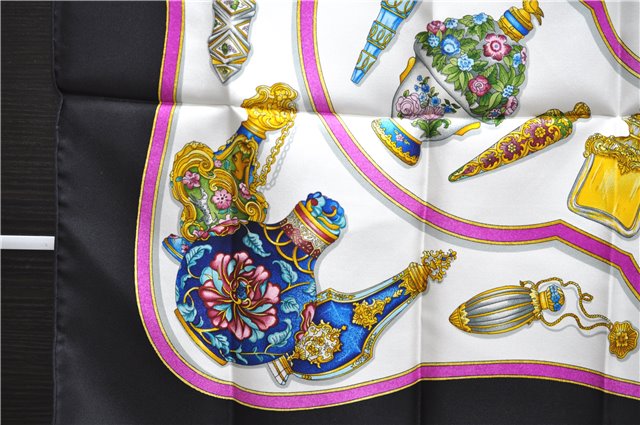 Authentic HERMES Carre 90 Scarf 