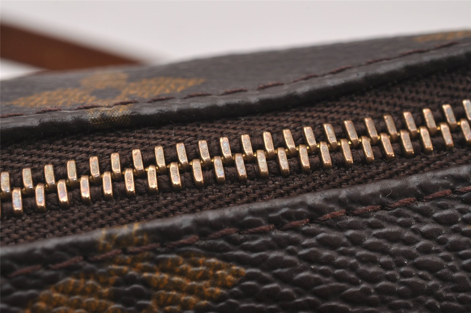 Authentic Louis Vuitton Monogram Pochette Accessoires Pouch M51980 LV 4523I