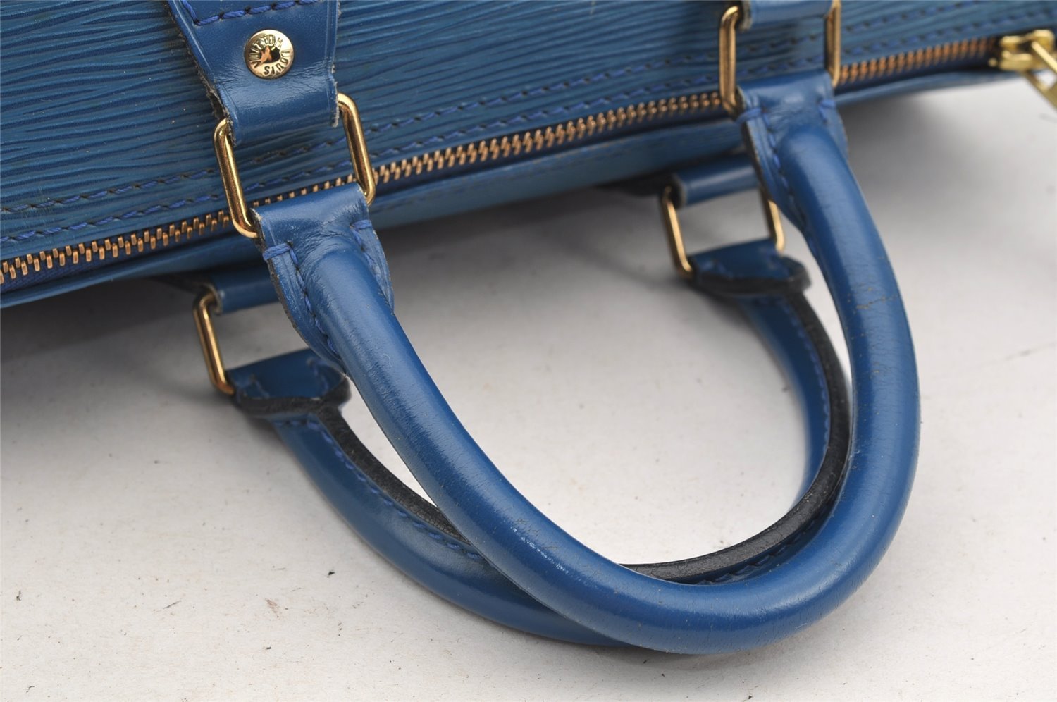 Authentic Louis Vuitton Epi Speedy 25 Hand Boston Bag Blue M43015 LV 4525I