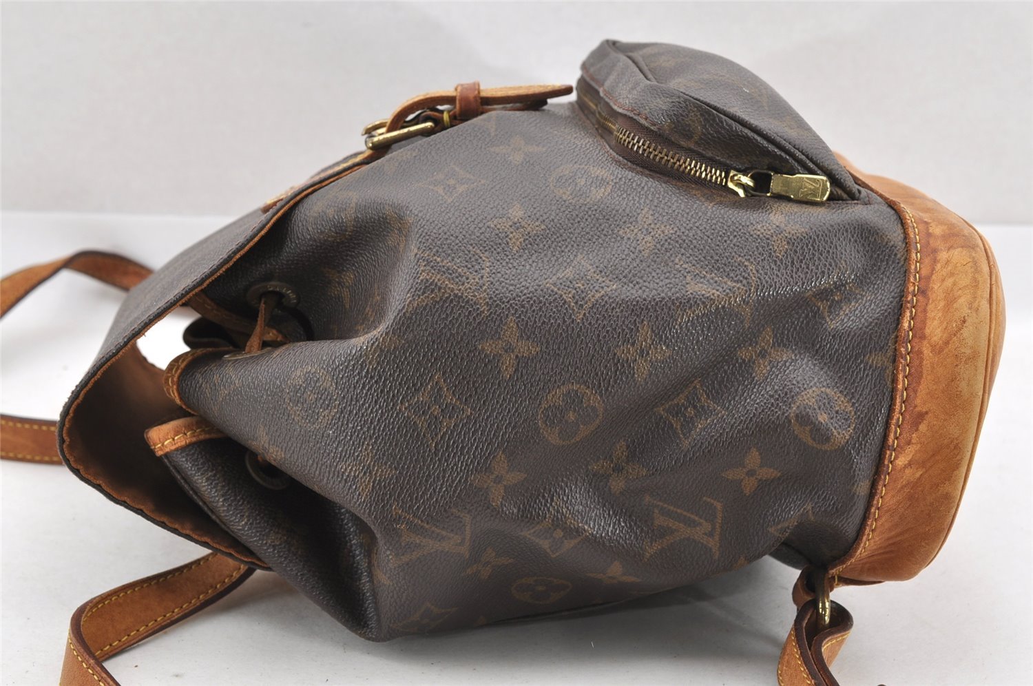 Authentic Louis Vuitton Monogram Montsouris MM Backpack M51136 LV 4526I