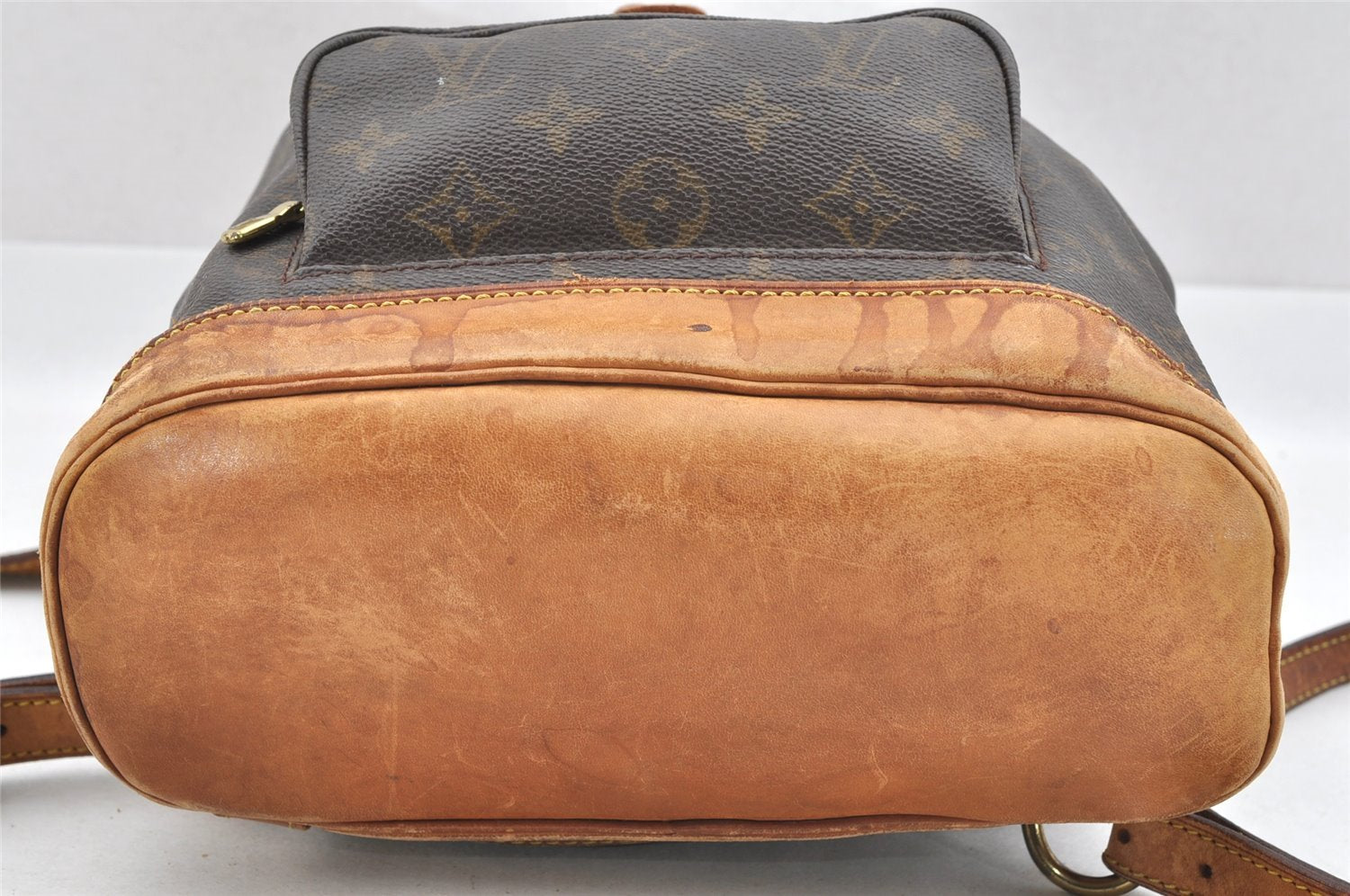 Authentic Louis Vuitton Monogram Montsouris MM Backpack M51136 LV 4526I