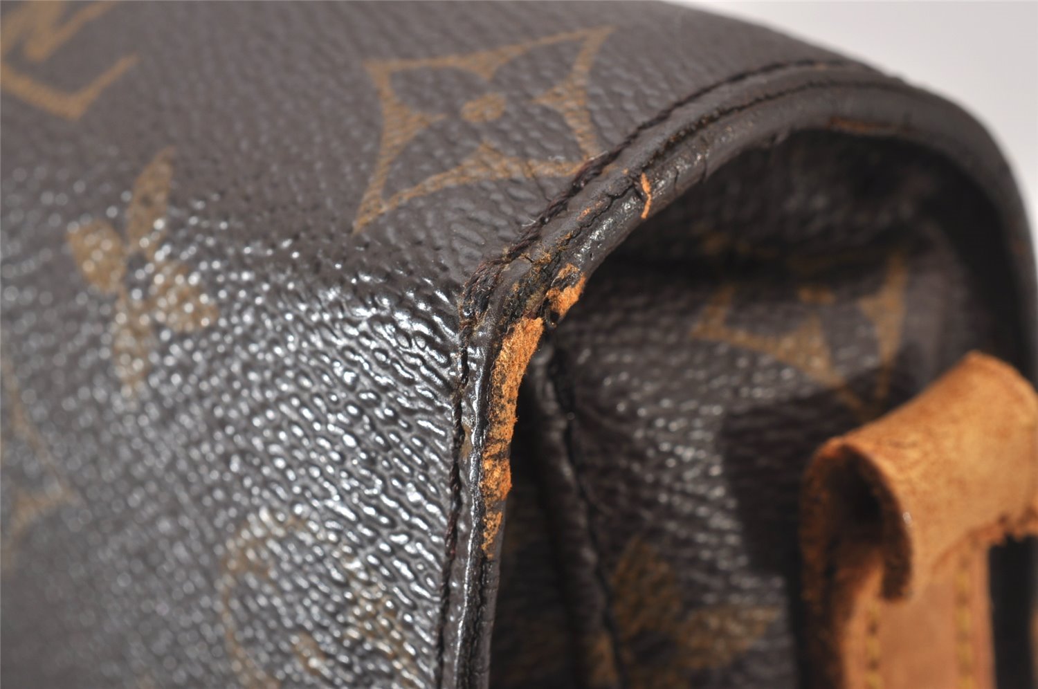 Authentic Louis Vuitton Monogram Saint Cloud MM M51243 Shoulder Bag Junk 4527I