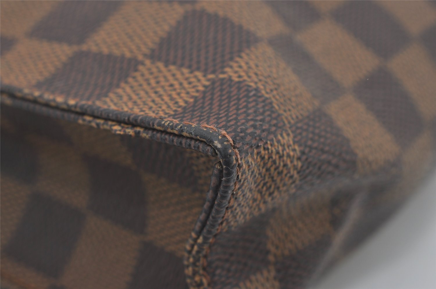 Authentic Louis Vuitton Damier Poche Toilette 26 Pouch N47543 LV Junk 4532I