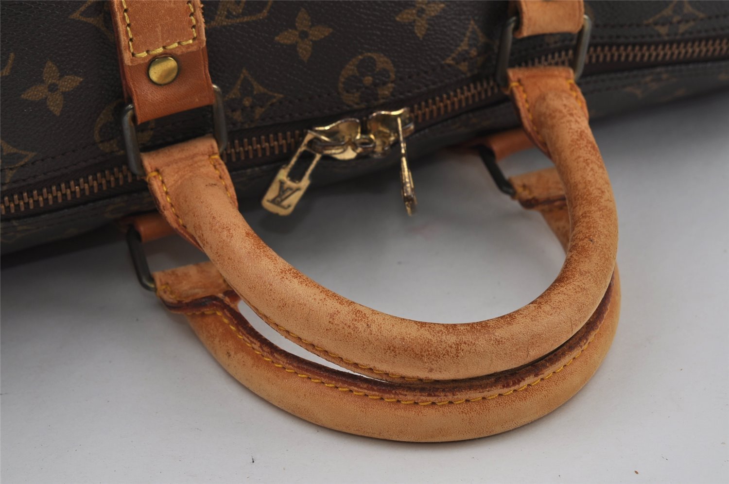 Authentic Louis Vuitton Monogram Keepall 50 Travel Boston Bag M41426 LV 4533I